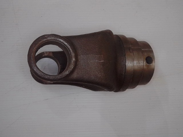 26329 WOODS Yoke