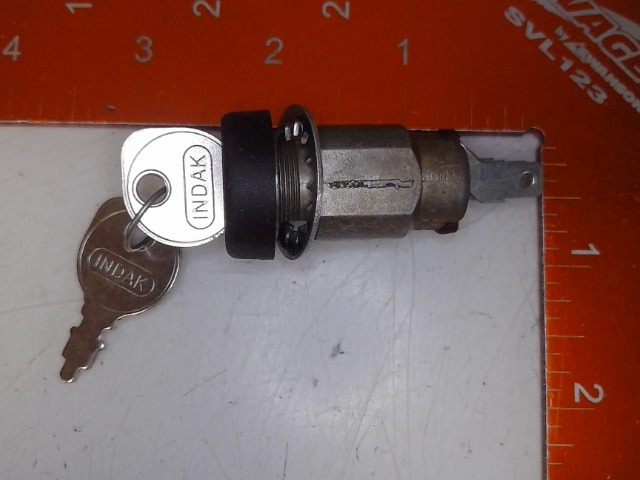725-3232 Switch W/keys for CUB CADET