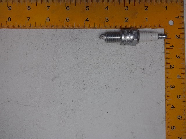 AE-29626 Plug for JOHN DEERE