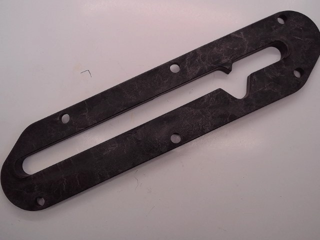 121-4746 Gate for CATERPILLAR