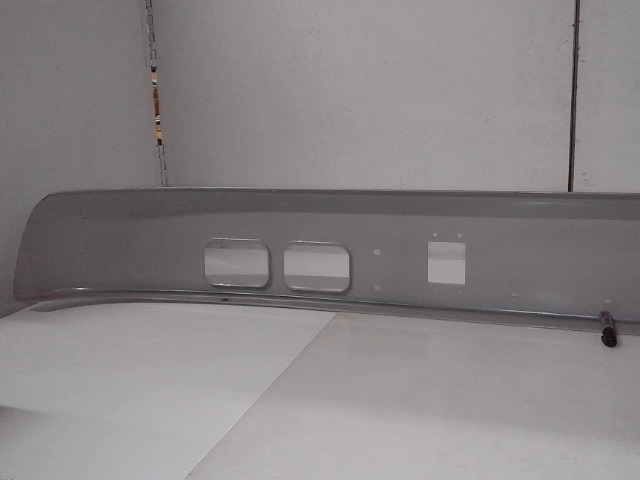 2029093C1 Bumper for CASE NEW HOLLAND