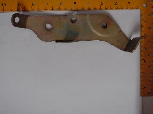 787-01523 Idlr for CUB CADET