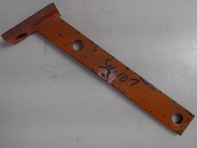 SU107 WOODS Bracket