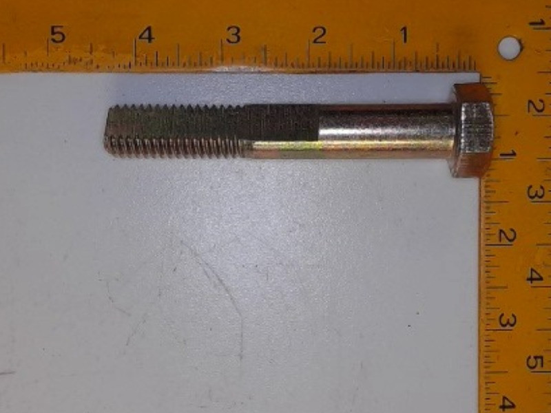 YM2570-742 Bolt for AGCO