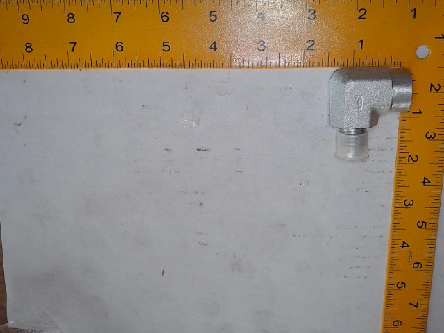 5P3273 Elbow