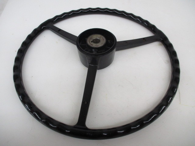 AM3914T-U Steering Wheel for JOHN DEERE