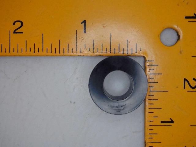 6088030 Spacer