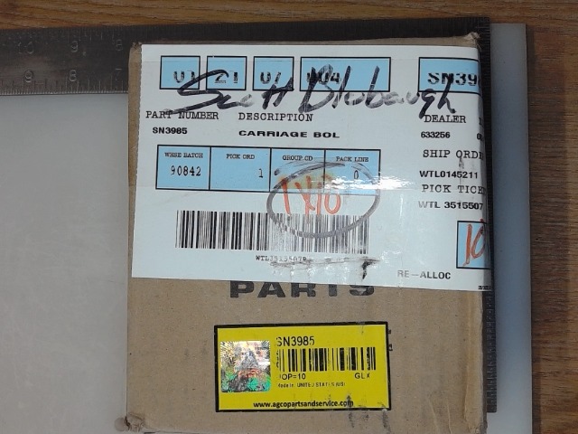 SN3985 AGCO Bolt