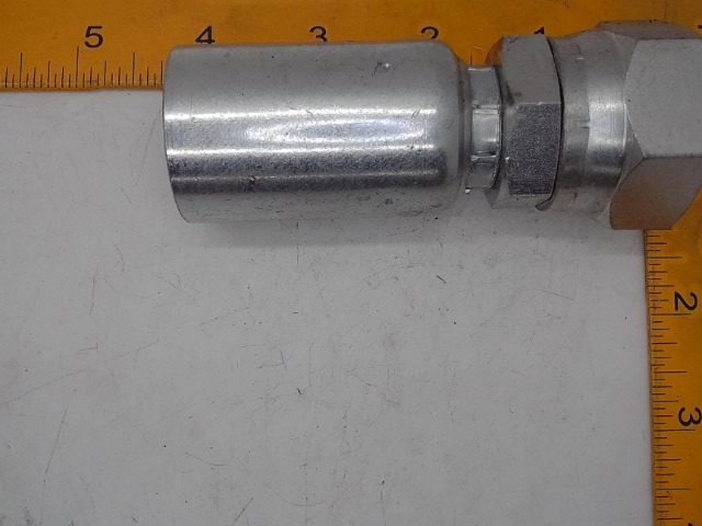12U616 Fitting for AGCO
