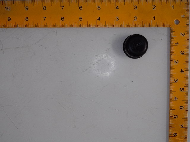 276140 MACDON Cap