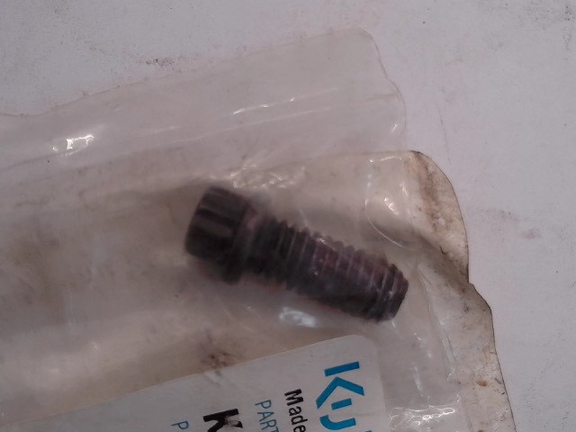 K3811-11080 Screw for KUBOTA