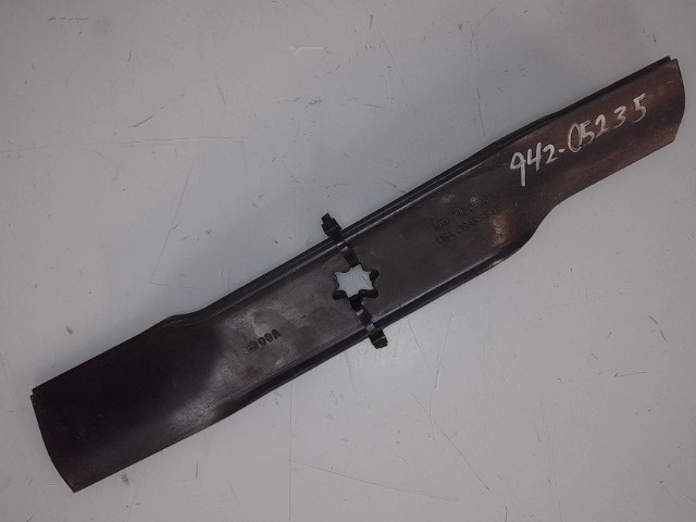 942-05235 Blade for CUB CADET