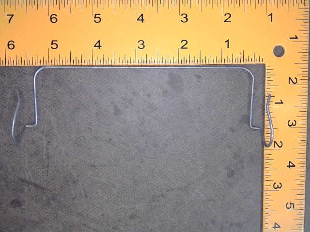 747-1136 Holder for CUB CADET