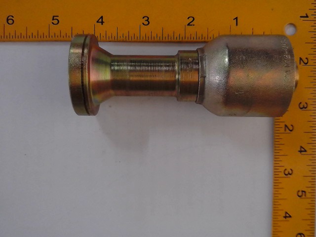 X16A71-12-12 Fitting for JOHN DEERE