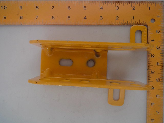 703-3216 Brkt for CUB CADET