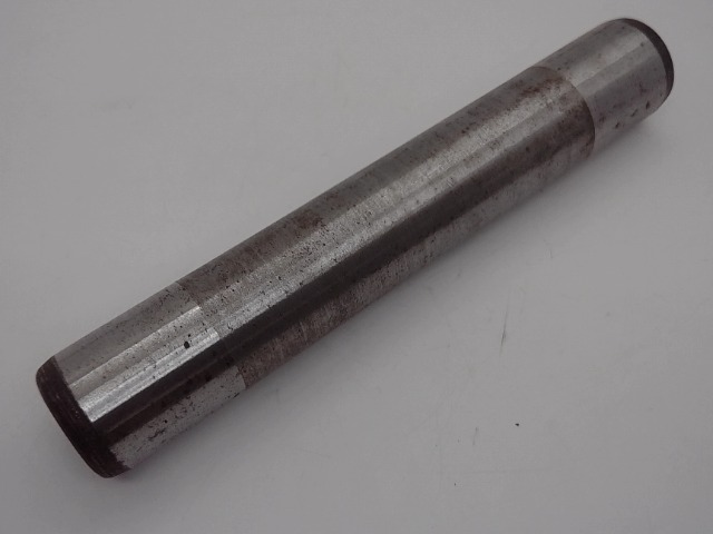 205614 Steel Pin for GEHL MANITOU