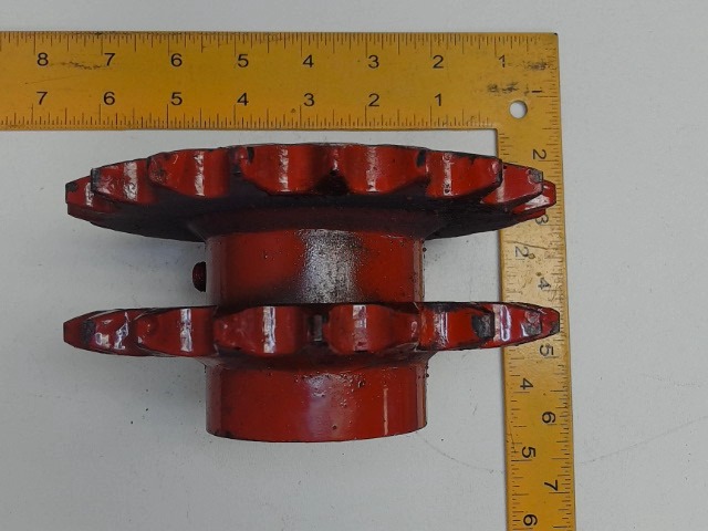 370-32037 Dbl Spkt for GEHL MANITOU