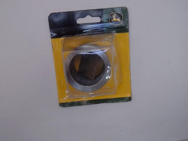R26502 Bushing for JOHN DEERE