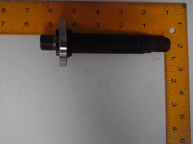 738-0927 Stud for CUB CADET