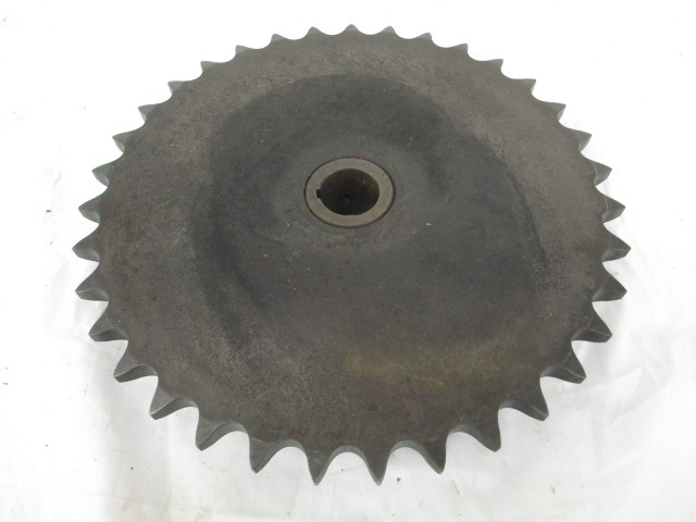 370-32082 Sprkt 35t for GEHL MANITOU
