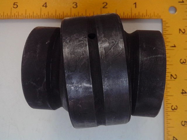 407538A1 Self Aligning Bushing