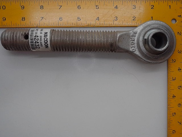 42432 MACDON Bolt