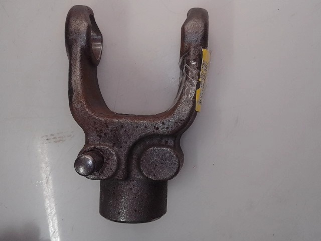 A-102-5520 Yoke for JOHN DEERE