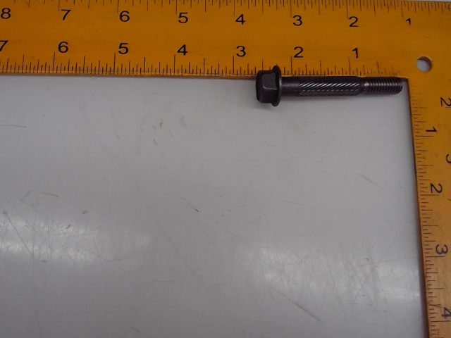 15601-04540 Bolt