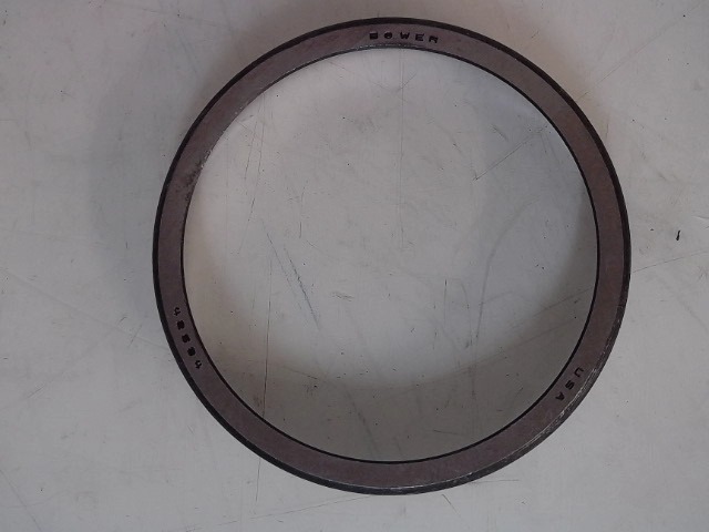 ST982 CASE Bearing Race