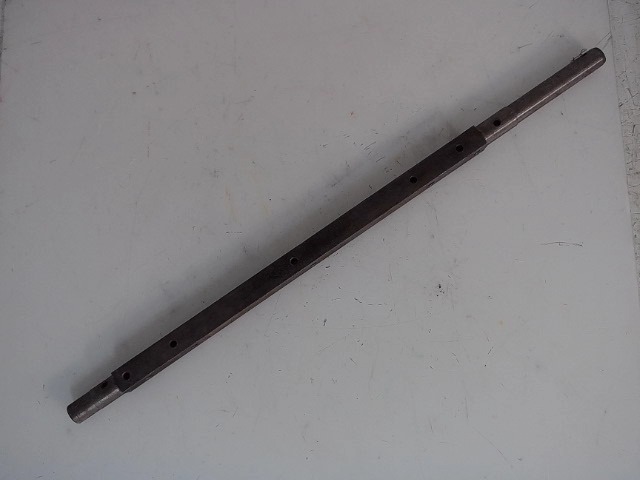 31-1618870 Shaft for AGCO