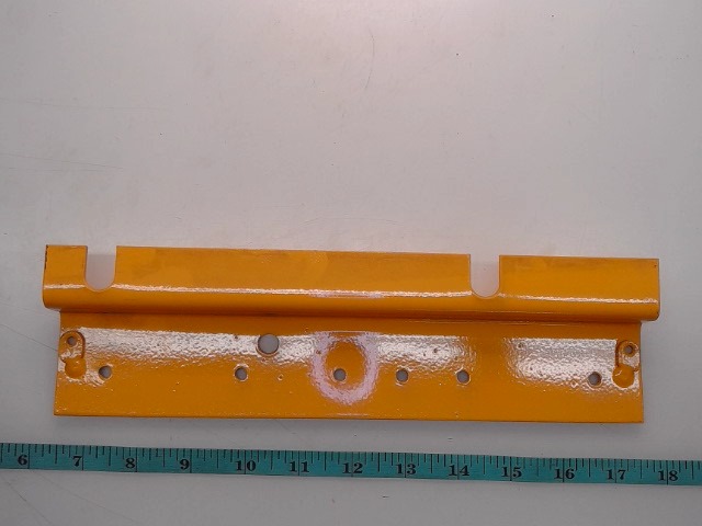 040-33584 Bracket for GEHL MANITOU
