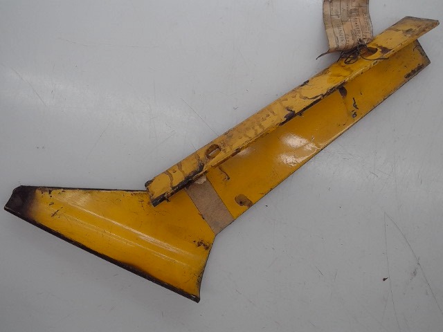 507797E Guard for AGCO