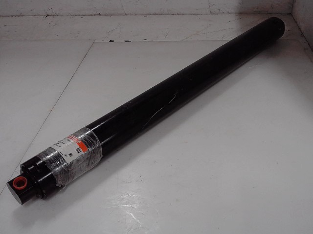 JR25725-3 Cylinder for GEHL MANITOU