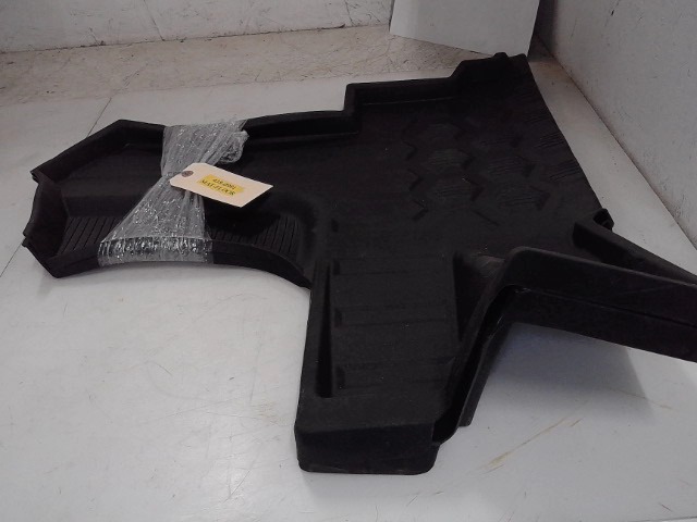 4380991 Mat