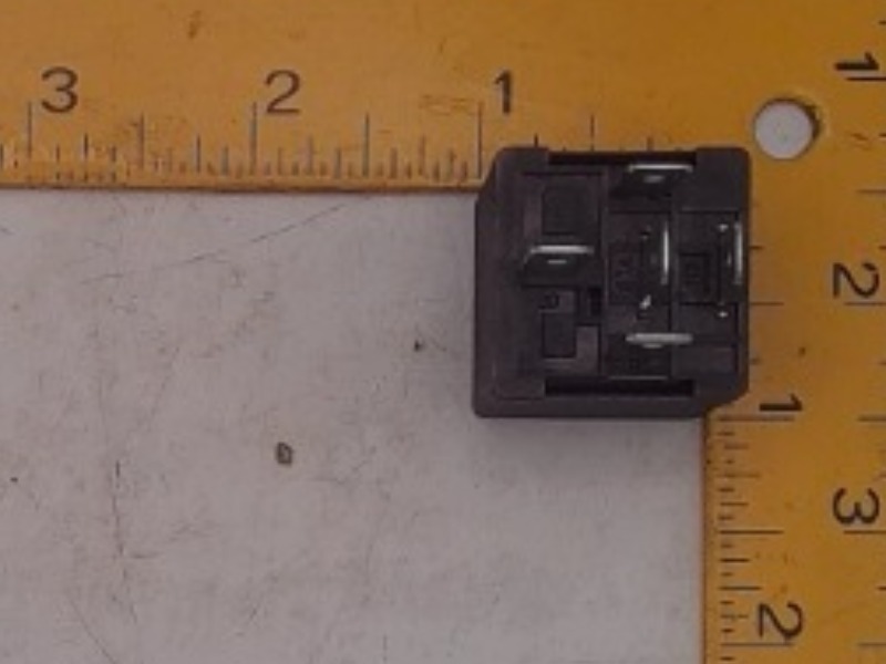 L70075 Relay for GEHL MANITOU