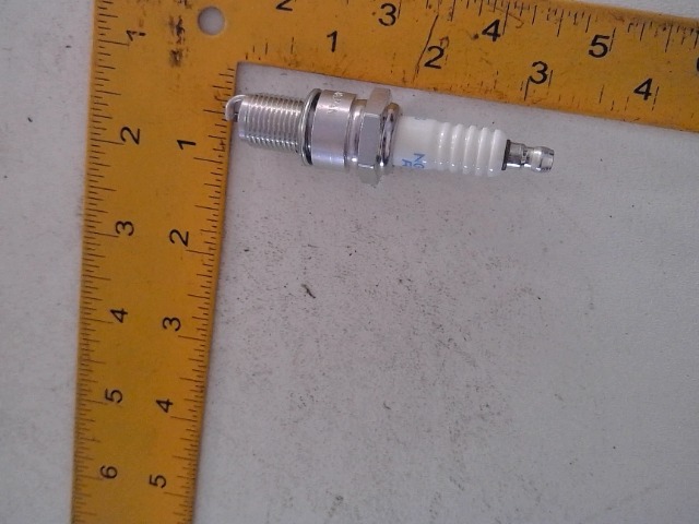 M805853 Spark Plug for JOHN DEERE