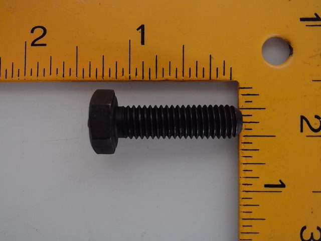 3926125 Bolt