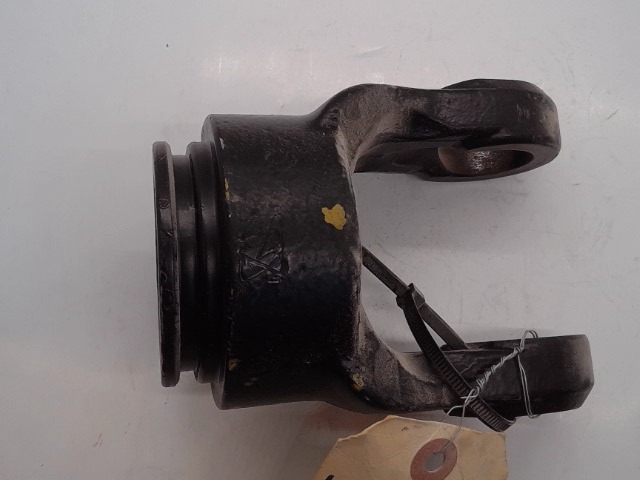 A-W041682-A Yoke for JOHN DEERE