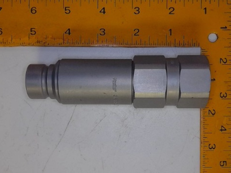 7246777 Coupler for BOBCAT