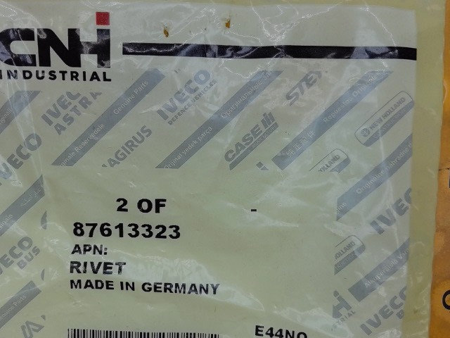 87613323 Rivet for CASE NEW HOLLAND