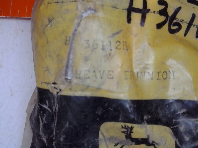 H36112 Trunion