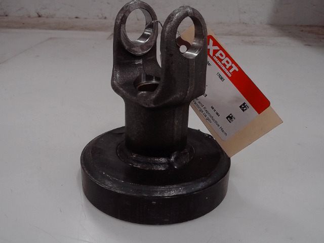 175363 Yoke W/plate for GEHL MANITOU