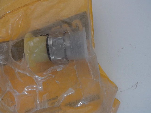 136-8543 Connector for CATERPILLAR