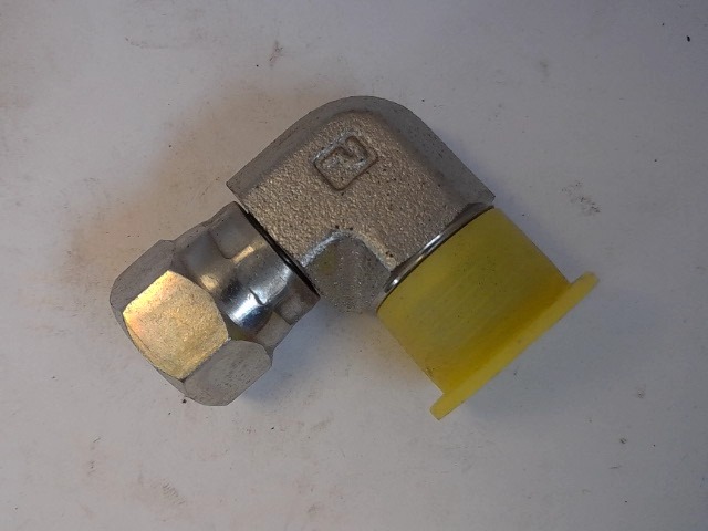 X6LOEX6-S Fitting for JOHN DEERE
