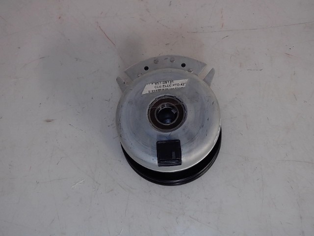 917-05121 Clutch for CUB CADET