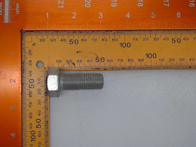 310-32588 Bolt 8.8 for GEHL MANITOU