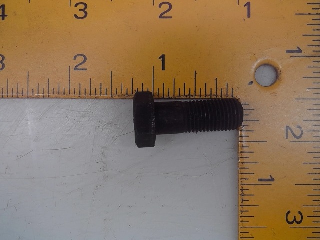 L495T Bolt for JOHN DEERE
