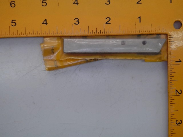 9R4031 Bolt