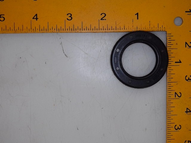LG399781S Seal for JOHN DEERE