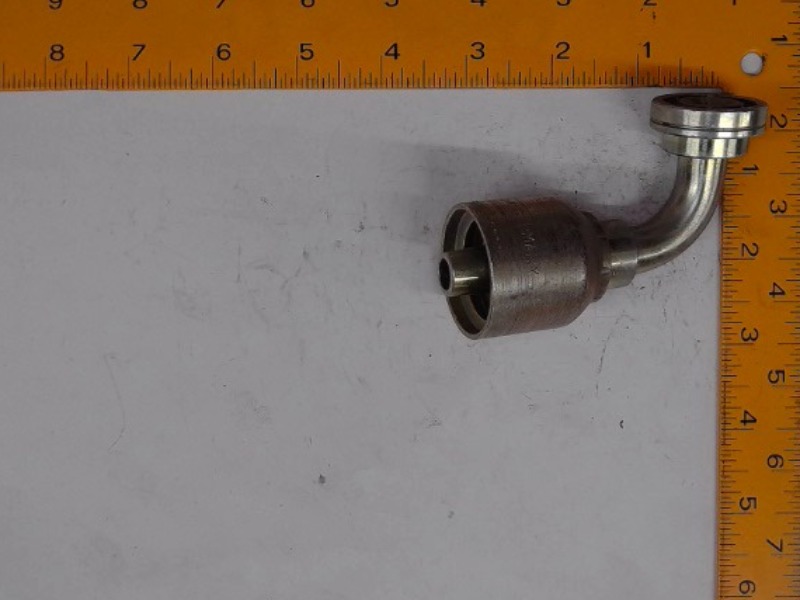 X16N70-8-8 Fitting for JOHN DEERE